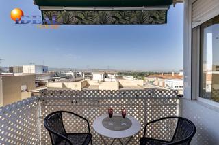 Appartement à Camino de Ronda. Vivienda reformada en torre del neptuno, junto recogidas