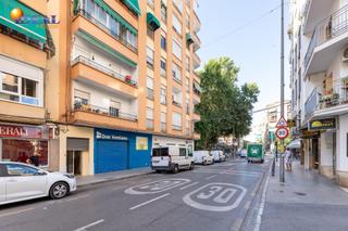 Local Comercial en Barrio de Zaidín