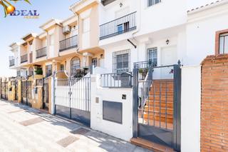 Casa adossada  Buenavista-jau 14. Tu nuevo hogar familiar te espera en el jau.
