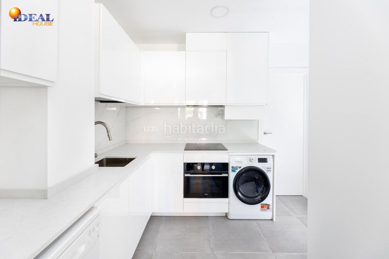 Foto a9714e5b-2f08-4887-8702-e3aa622d0ede. Apartamento inversores !!! gran oportunidad se vende piso en juan pablo ii en Granada