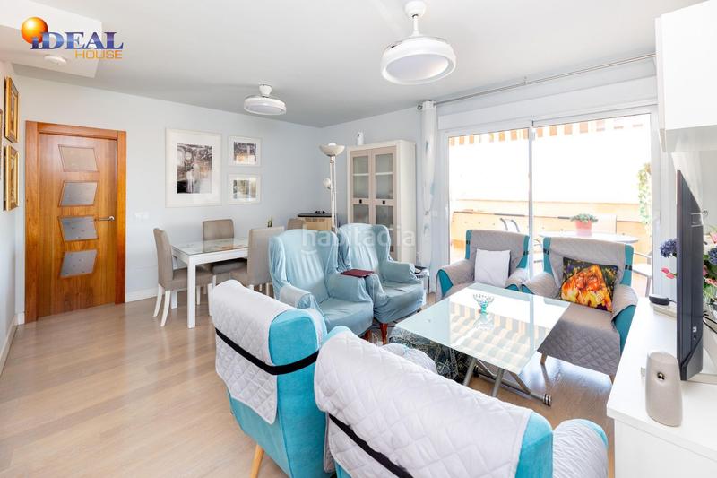 Foto 1b500baf-f33f-4b7b-b76b-2f44b5f43912. Dachwohnung mit heizung parking in Híjar Gabias (Las)