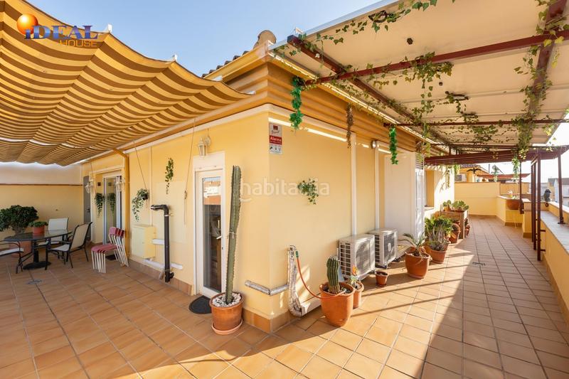 Foto 29a913fb-2263-4bb5-ac0d-78cf23aadad8. Dachwohnung mit heizung parking in Híjar Gabias (Las)