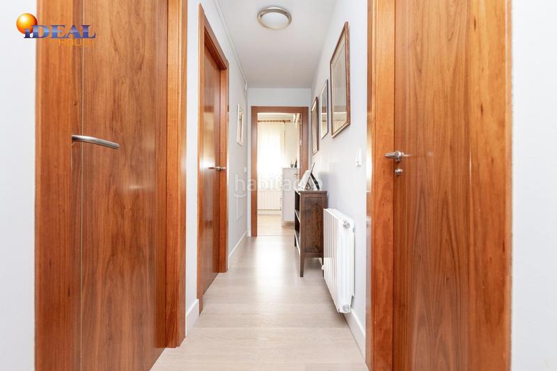 Foto 2b46f7d6-0075-4463-b9d5-b08bd078949b. Dachwohnung mit heizung parking in Híjar Gabias (Las)