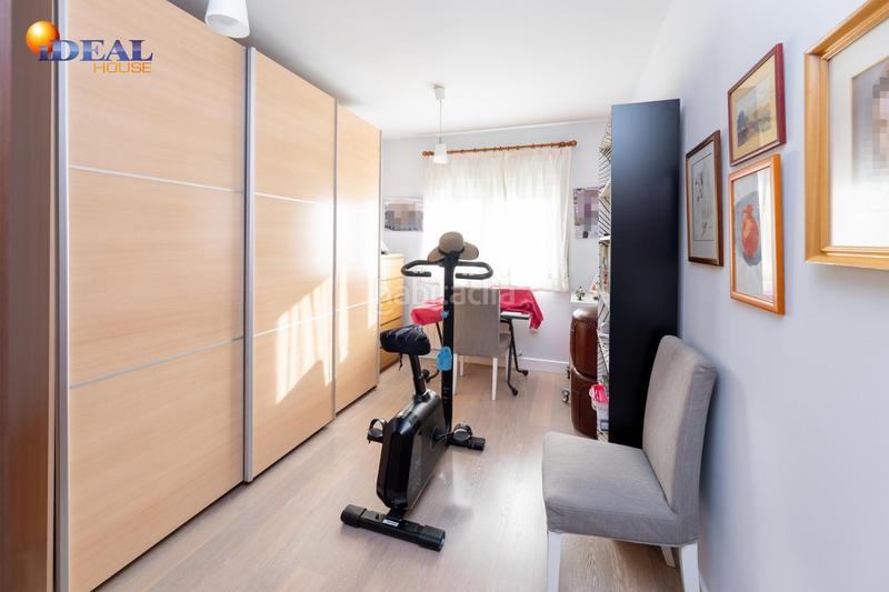 Foto 74708e32-2a5a-4f53-9afc-4d999f7ef0bf. Dachwohnung mit heizung parking in Híjar Gabias (Las)