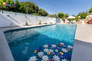 Chalet à Gójar. Villa de lujo en gójar  exclusividad, espacio y estilo en un ent