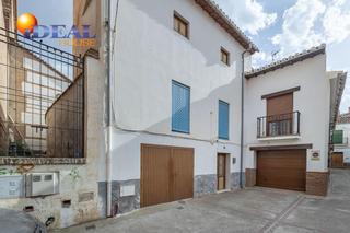 Maison à De san miguel 2. Casa en pleno dentro de guadix