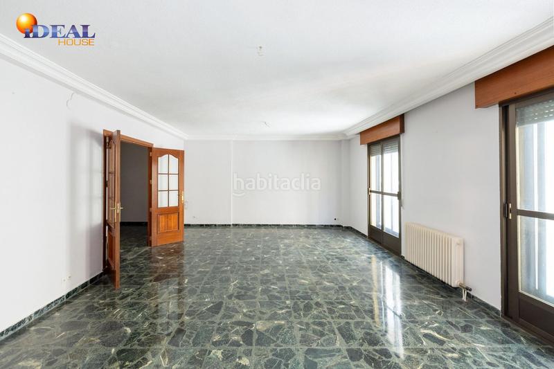 Foto 40d0dfb3-adc4-4e11-a73b-eab1528fcd16. Piso en pasaje de san ignacio 5 amplio piso en el centro 190 m con terraza y opción de garaje en Alcalá la Real