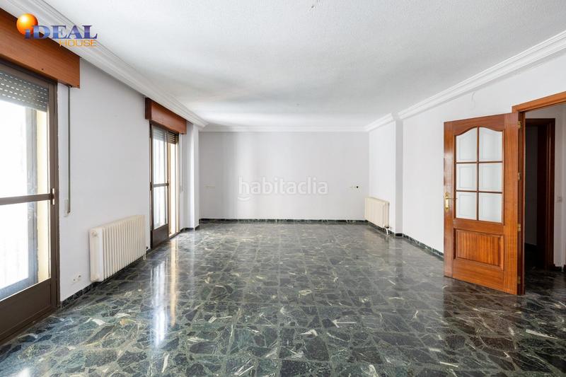 Foto ab9899ad-d8ca-48c6-8f8a-c3af048a2b3e. Piso en pasaje de san ignacio 5 amplio piso en el centro 190 m con terraza y opción de garaje en Alcalá la Real