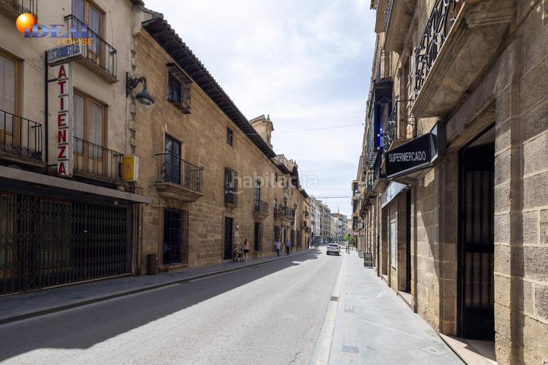 Foto c9f45d63-32d6-43d9-8d36-0a107951a64e. Piso en pasaje de san ignacio 5 amplio piso en el centro 190 m con terraza y opción de garaje en Alcalá la Real
