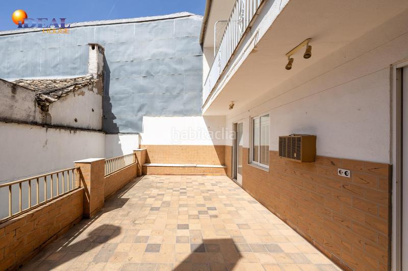 Foto f0f2d252-ea08-4f0c-94f0-a4d27dbcb511. Piso en pasaje de san ignacio 5 amplio piso en el centro 190 m con terraza y opción de garaje en Alcalá la Real
