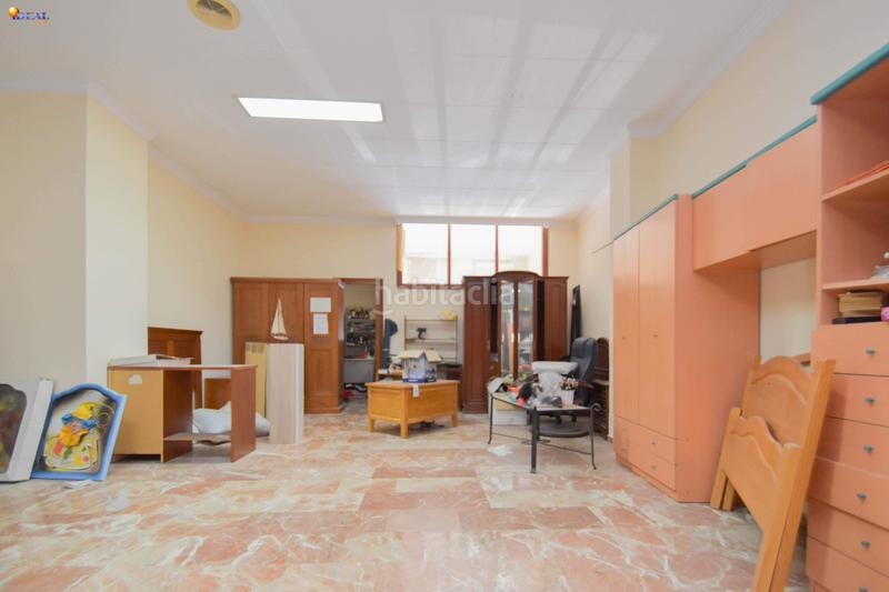 Foto 0e2db541-a7d7-4bce-9355-6f7d74bb3ee3. Local comercial en calle virgen de los remedios 91 local comercial montefrio en Montefrío