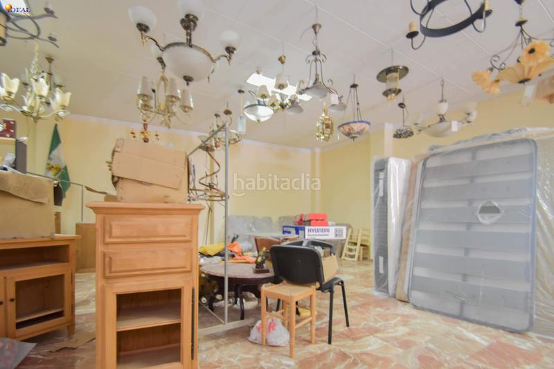 Foto 9bd00420-3a1b-41a2-b09f-2b83bce8068b. Local comercial en calle virgen de los remedios 91 local comercial montefrio en Montefrío