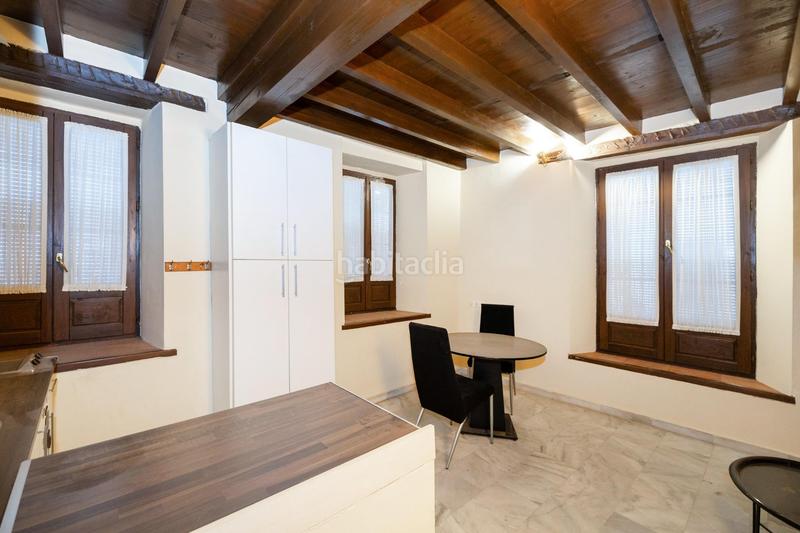Foto 12f9bccc-b379-4735-be0b-0789a8957860. Apartamento en calle cocheras de san cecilio 5 barrio del realejo. precioso apartamento de un dormitorio y un baño junto al campo del príncipe. en Granada