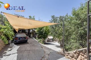 Masia  Viñas las 58. Finca con dos viviendas independientes y gran piscina en los lla