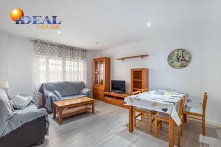 Pis  Calle arquimedes (cer) 10. Fantástico piso reformado a la venta!