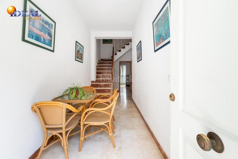 Foto 5343863e-686c-426d-b0e3-85a80a0222d4. Casa adosada en hoyo 5 encantadora vivienda adosada en el corazón granada en Santa Fe