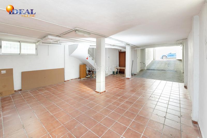 Foto 7fefeaa9-6875-49c3-824d-19e1f9d1d7ab. Chalet en calle abeto (loma verde) 42 chalet con gran parcela y piscina en loma verde, en Albolote