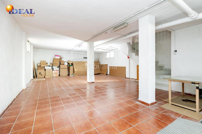 Foto c7fdc2d3-101d-4a48-b6b5-3b5ad734a807. Chalet en calle abeto (loma verde) 42 chalet con gran parcela y piscina en loma verde, en Albolote