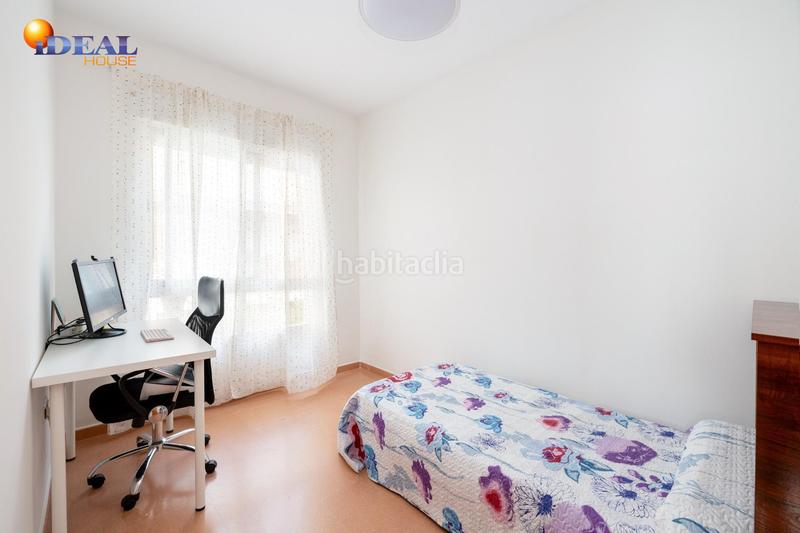 Foto 36e8ce33-353e-4561-b0ea-ca705fd23846. Piso en calle de los arcos 17 bonito piso totalmente reformado con 2 habitaciones y plaza de garaje. en Albolote