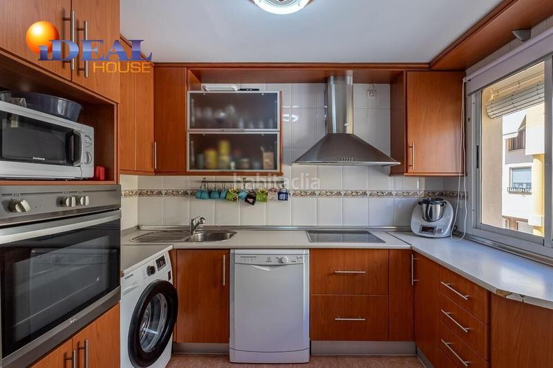 Foto 7e71c144-cc2f-4abb-9dd4-3ef640271e9b. Casa adosada en calle de manuel de falla 10 tu casa ideal te espera en los ! tranquilidad, vistas y espacio para toda la familia en Ogíjares