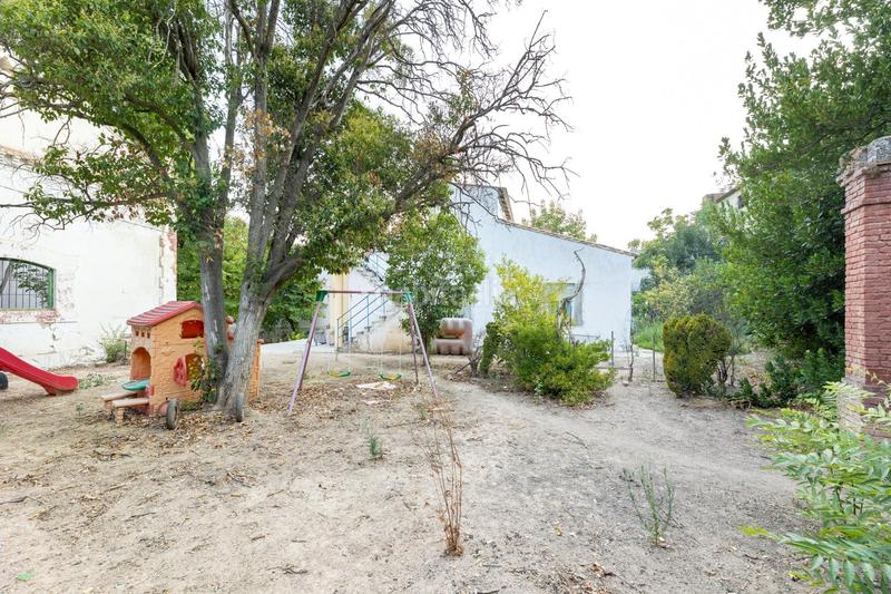 Foto 6e363911-0575-4874-8ade-2018e4c22667. Terreno residencial en calle de granada de Iznalloz oportunidad única granada en Iznalloz