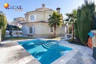 Xalet a Camino de los Neveros - Serrallo. Exclusivo chalet en granada capital