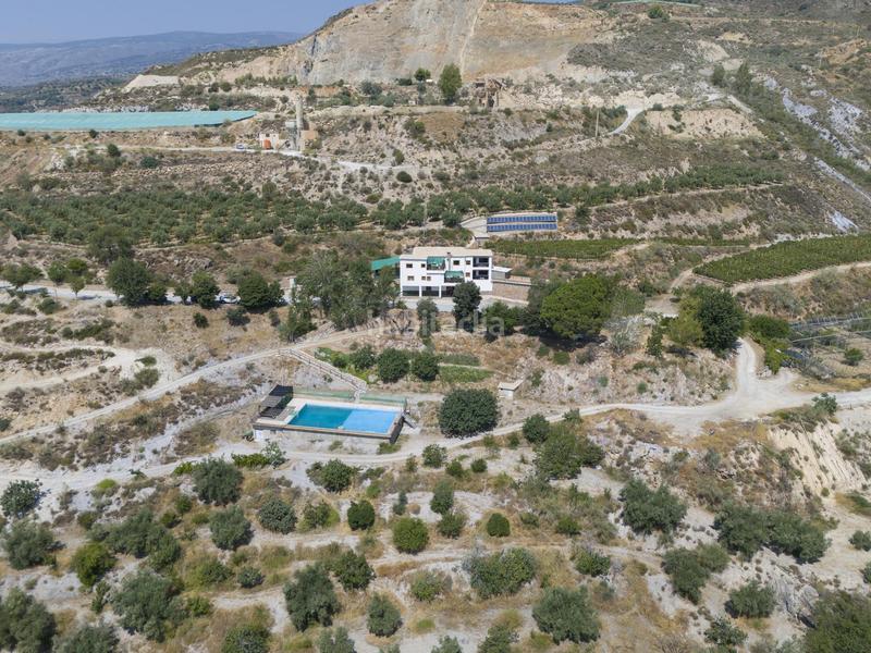 Foto cb5cd40d-a1ee-41ed-a895-de0a5264691c. Business premise in plaza del polígono in La Paz Granada