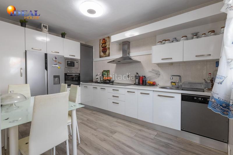 Foto 28da9c02-1d75-43a2-bc1e-24973c10a556. Doppelhaus in calle de periana 8 in Zafarraya