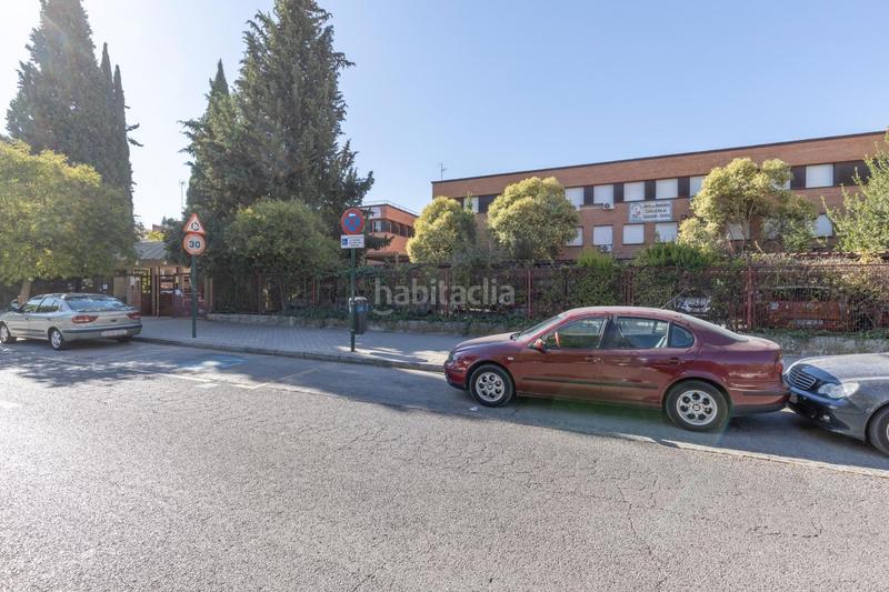 Foto addc6190-ca9f-4385-936a-b1a664e9f813. Local comercial a calle calle primavera a Cervantes Granada