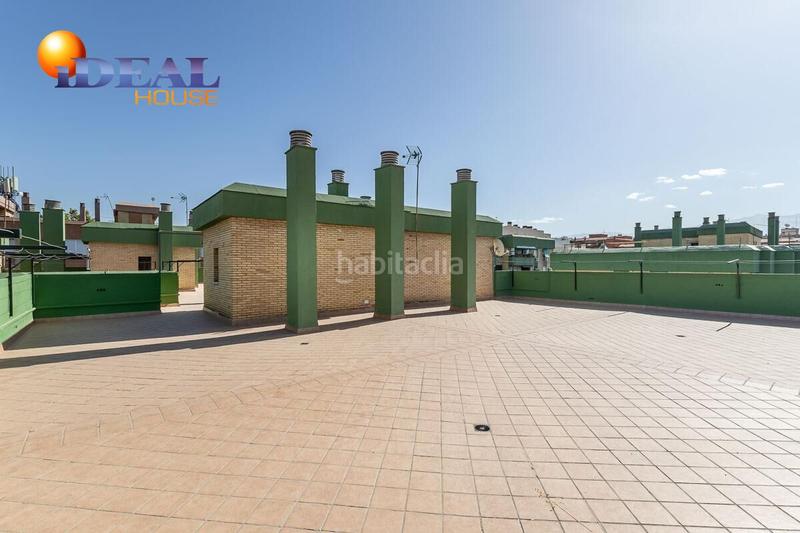 Foto 90059ed4-21a4-4b92-a516-45d48a02c5cc. Appartamento in calle arquitecto jimenez lacal 3 in Granada