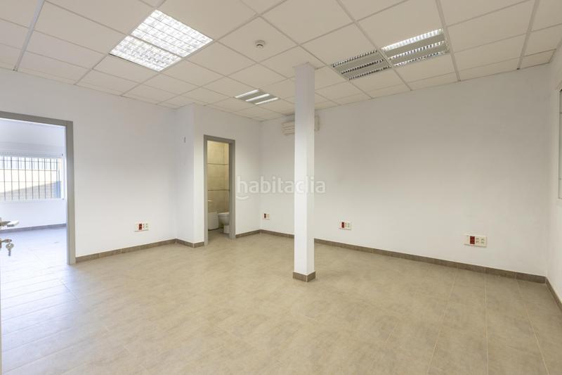 Foto 44090d4d-7503-4929-a014-257231e62814. Nave industrial en calle calle el romeral nave industrial en venta en Dúrcal