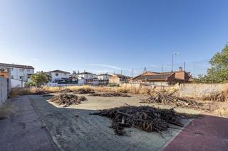 Terreno residenziale in Vereda vedril 6. El lugar perfecto para construir la casa de tus sueños en ogíjar