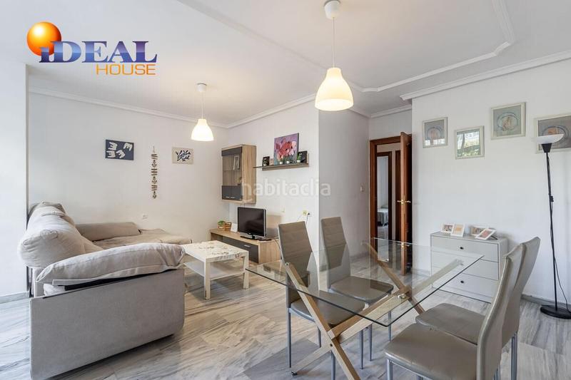 Foto c0f47efe-0d4b-435d-89d9-ec56f1310e32. Flat in Motril ciudad Motril