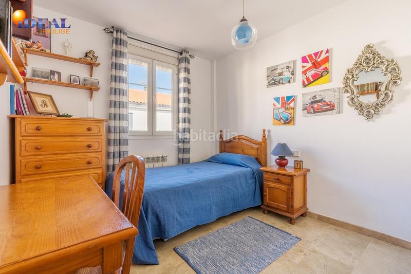 Foto 47609398-0f15-4e3f-be78-362c95fa74e6. Reihenhaus mit heizung parking in San Miguel Armilla