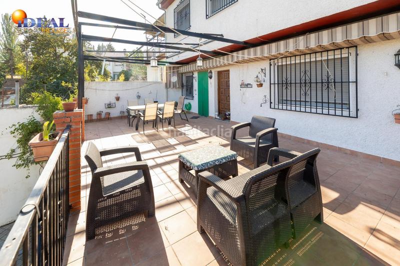 Foto 2d182398-88c3-4146-8a73-dffe724ce257. Xalet a calle de emilio muñoz 45 a Dílar