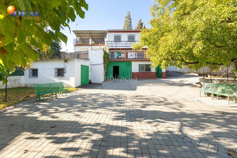 Foto 2eba2a0f-a44c-460b-97c4-cdc6eedd1940. Xalet a calle de emilio muñoz 45 a Dílar