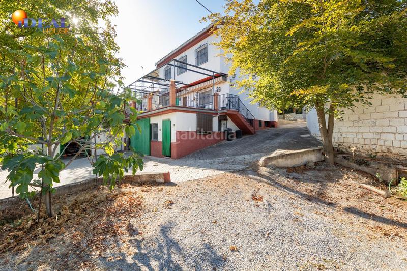 Foto 3870c229-4821-4b58-8a2b-d8e883c73e14. Xalet a calle de emilio muñoz 45 a Dílar