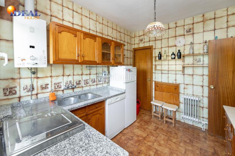 Foto 6a89460e-1084-4f25-9604-bd7054e064b4. Xalet a calle de emilio muñoz 45 a Dílar