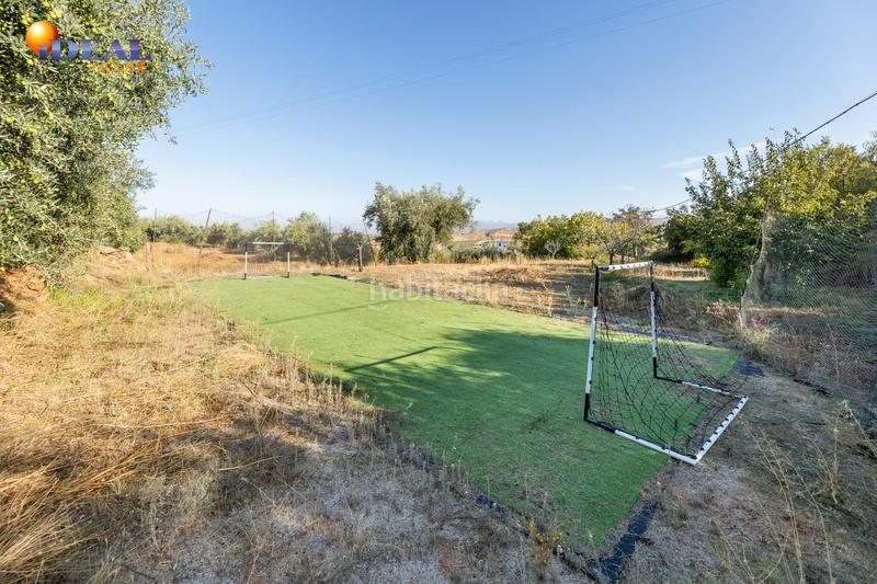 Foto 89ce22a6-8fca-4143-aaa3-755ff5bdede1. Xalet a calle de emilio muñoz 45 a Dílar