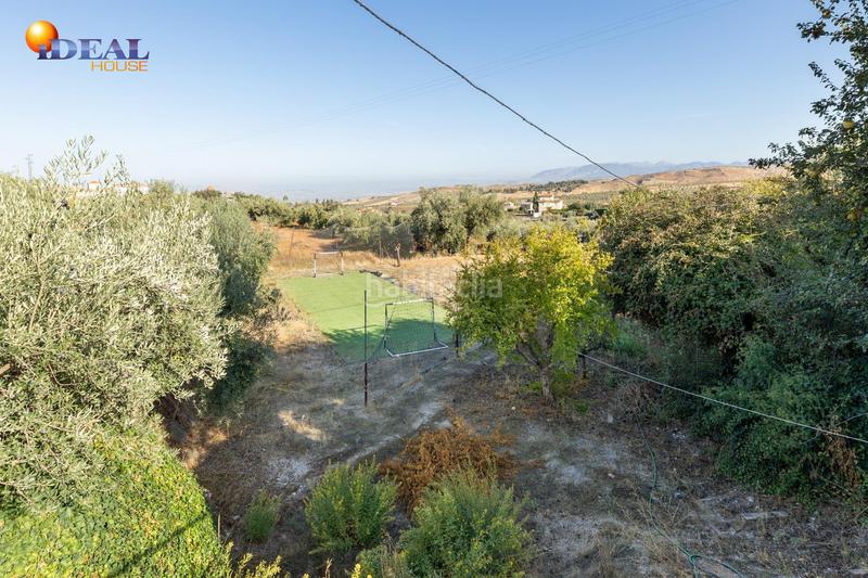 Foto dd2437de-6103-40a7-8212-ec6fcfee3bc3. Xalet a calle de emilio muñoz 45 a Dílar