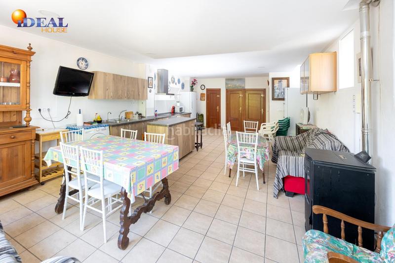 Foto ea4494b4-7486-4cc2-bbd8-621c359be248. Xalet a calle de emilio muñoz 45 a Dílar