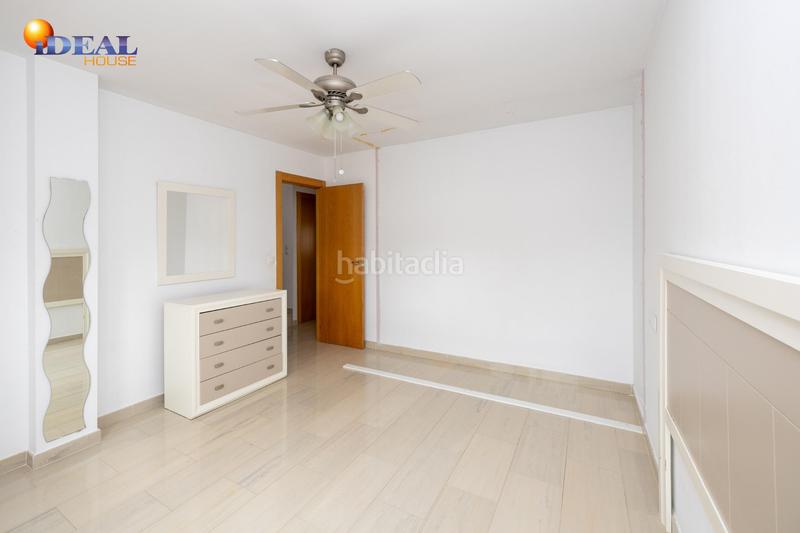 Foto 12bbf0fb-ebdd-4922-aa3d-6ecb16fe409b. Casa adossada amb aparcament a Ogíjares