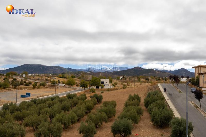 Foto 69e161a9-d84f-4cfb-8b62-725bb939857d. Casa adossada amb aparcament a Ogíjares