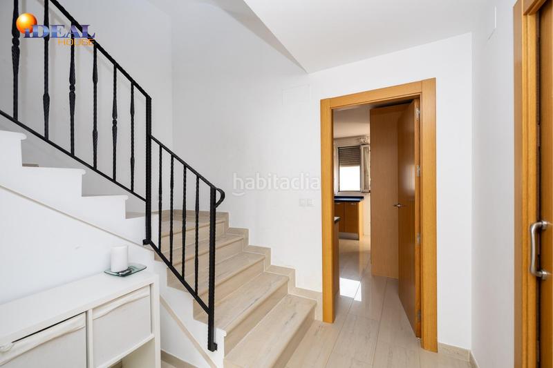 Foto ff50e35d-ac99-4da7-90d9-0b5b14245daa. Casa adossada amb aparcament a Ogíjares