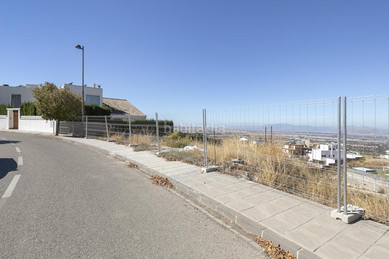 Foto a5b2baf0-5ccc-4d28-ac2a-66215fb5b5a3. Terreno residenziale in calle churriana de la vega in Zubia (La)