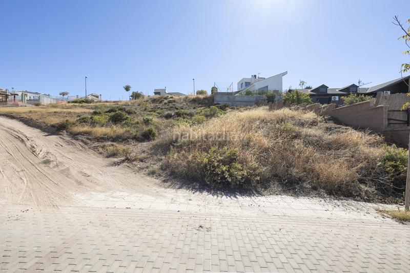 Foto abb6a94f-001a-40d1-a903-ff1934935a21. Terreno residenziale in calle churriana de la vega in Zubia (La)