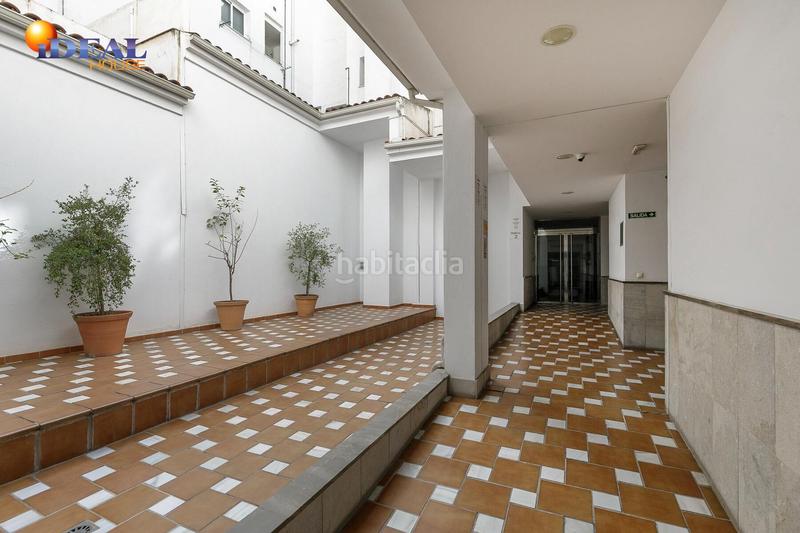 Foto 7660672e-c49c-47b6-8646-6c5e21599a25. Dachwohnung mit heizung parking in San Miguel Armilla