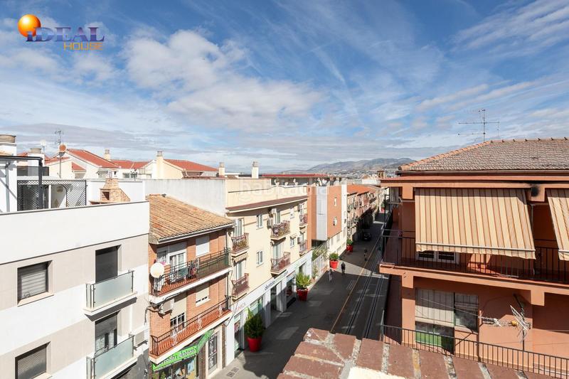 Foto 882fb764-7d40-4916-b1d9-b1e4716c417c. Dachwohnung mit heizung parking in San Miguel Armilla