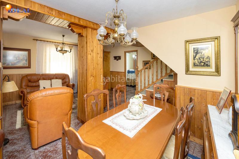 Foto 07b8830f-b5b4-4387-974a-67a5a89a695f. Reihenhaus in calle de mariana pineda 1 in Lecrín