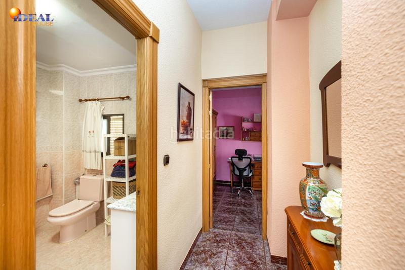 Foto fb3f2e19-6823-4cbb-8333-7d2f055091cf. Reihenhaus in calle de mariana pineda 1 in Lecrín